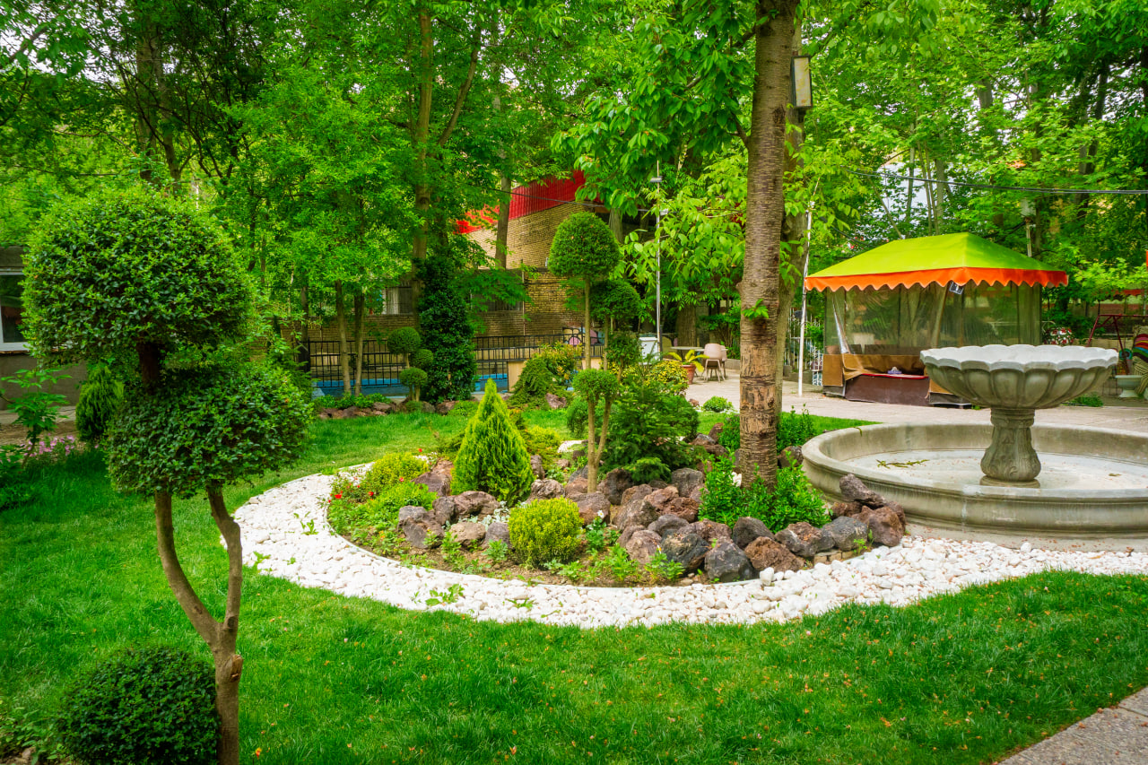 اجرای فضای سبز رستوران